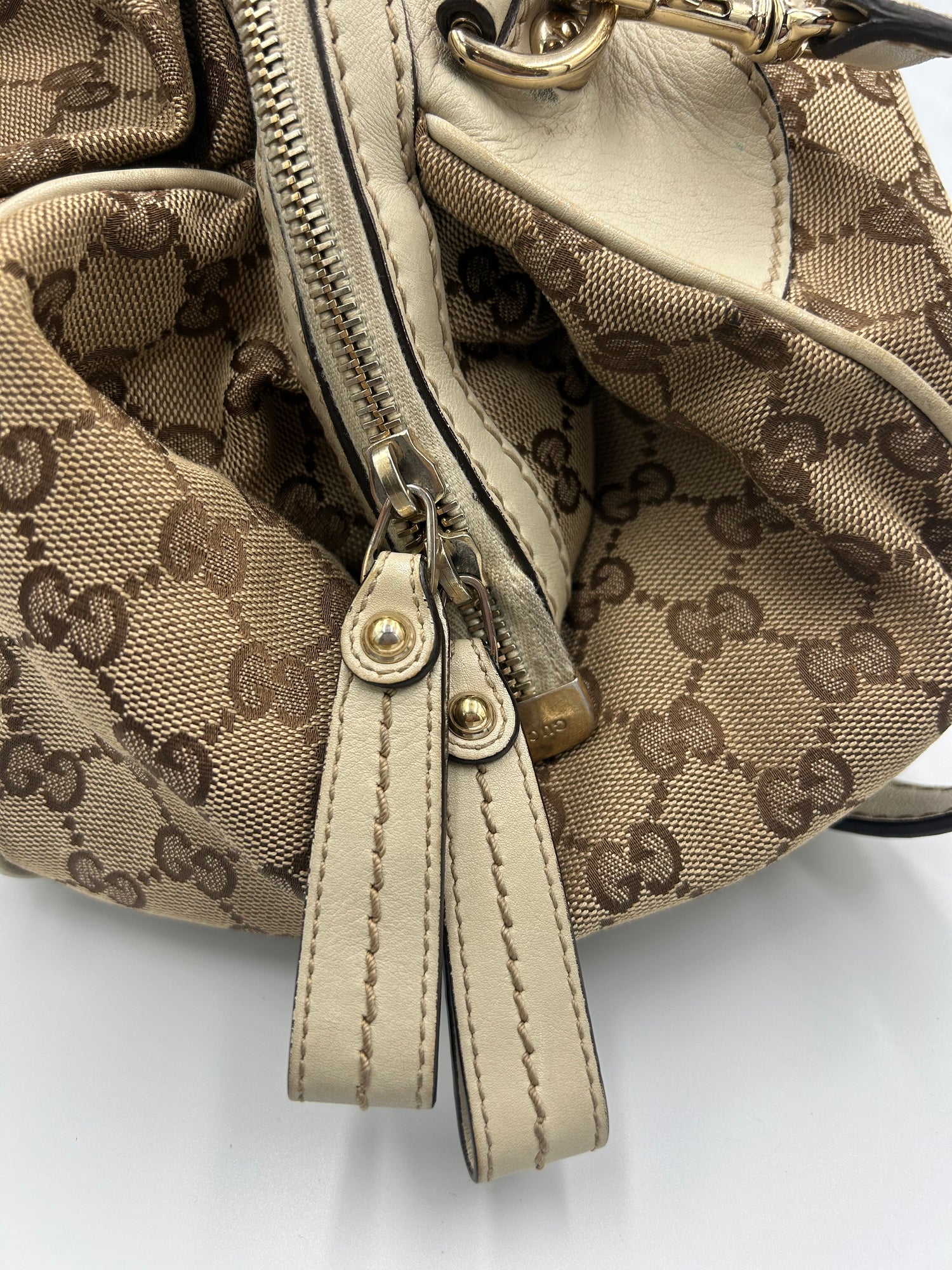 Gucci Sukey Medium GG Canvas Boston Bag Beige Monogram Leather Trim Shoulder Strap