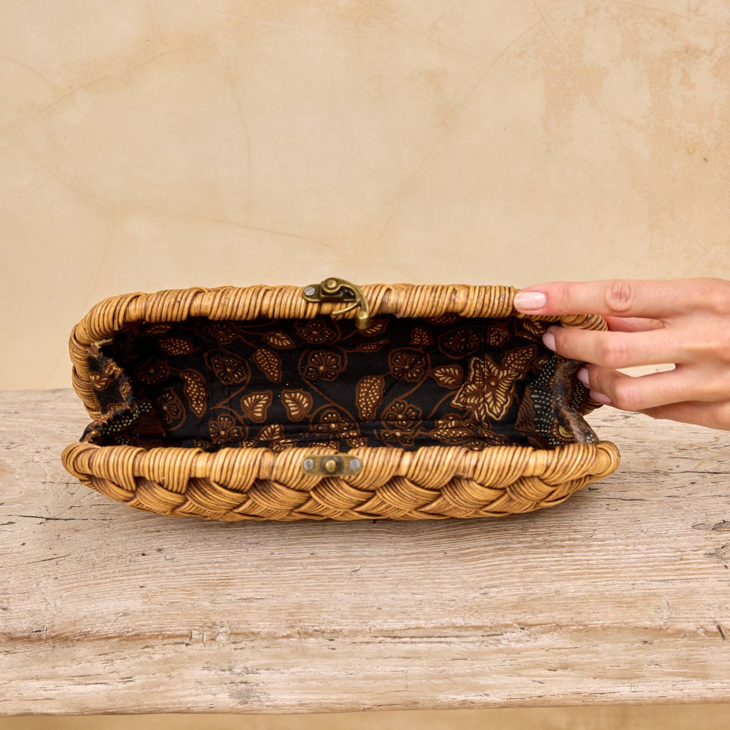 Rattan Wide Weave Clutch