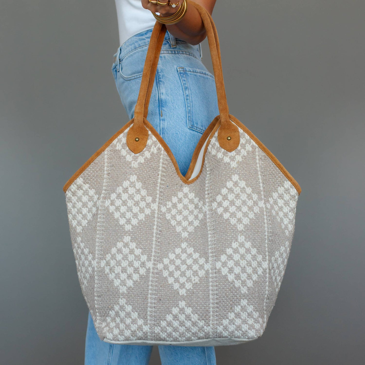 Beige & Cream Diamond Pattern Tote