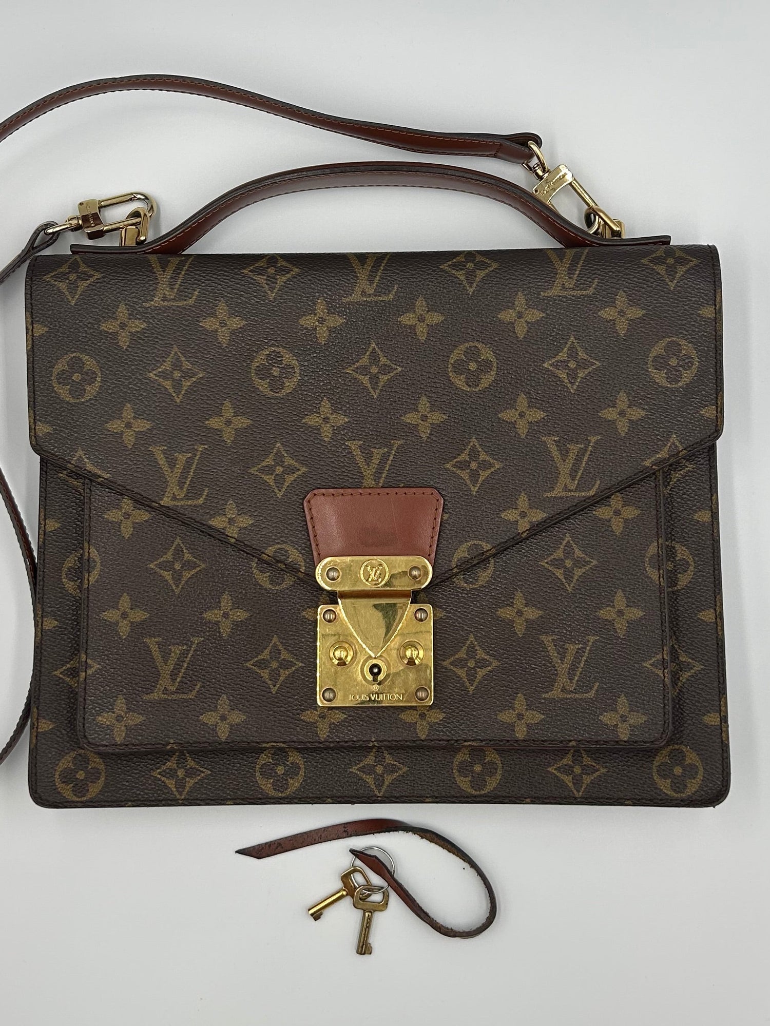 Louis Vuitton Monceau 28 in the iconic Monogram canvas