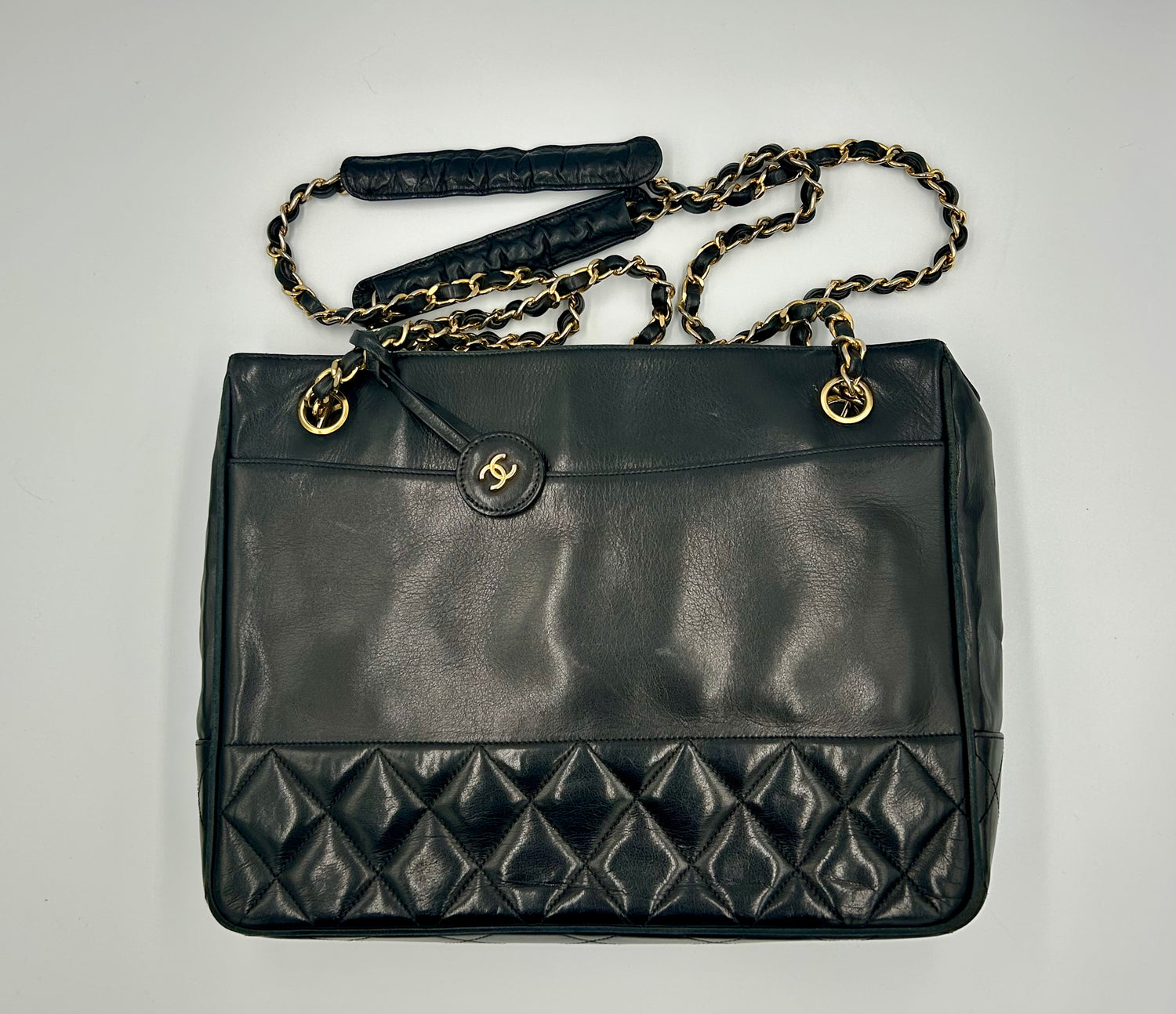 Authentic Vintage Chanel Leather  handbag